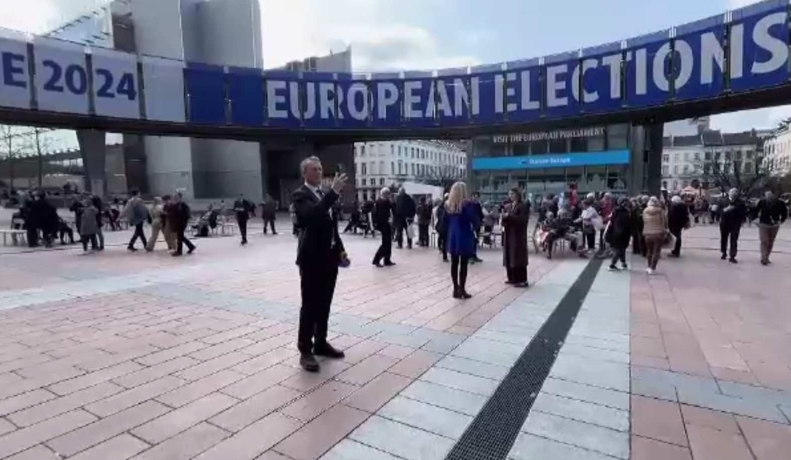 Cum se explică încrederea crescută a românilor în Parlamentul European. Rezultatele surprinzătoare ale unui eurobarometru