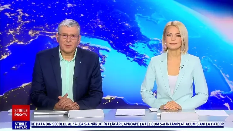 Un șarpe de aproape doi metri a fost filmat în timp ce se urca într-un copac, în Galați