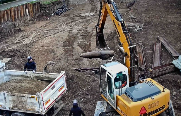 Aproximativ 1.300 de locuitori dintr-un cartier din Serbia, evacuați de urgență din cauza unei bombe NATO neexplodată