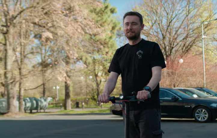 Kickstart de primăvară! | Unboxing Xiaomi Electric Scooter 4 Pro și Xiaomi Watch 2 Pro