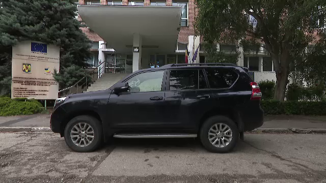 Investiție controversată la un institut din România. Pentru ce au fost cumpărate patru mașini în valoare de 400.000 de euro