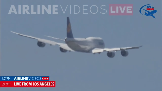 Aterizare dramatică pe aeroportul internațional din Los Angeles a unui avion Lufthansa. VIDEO