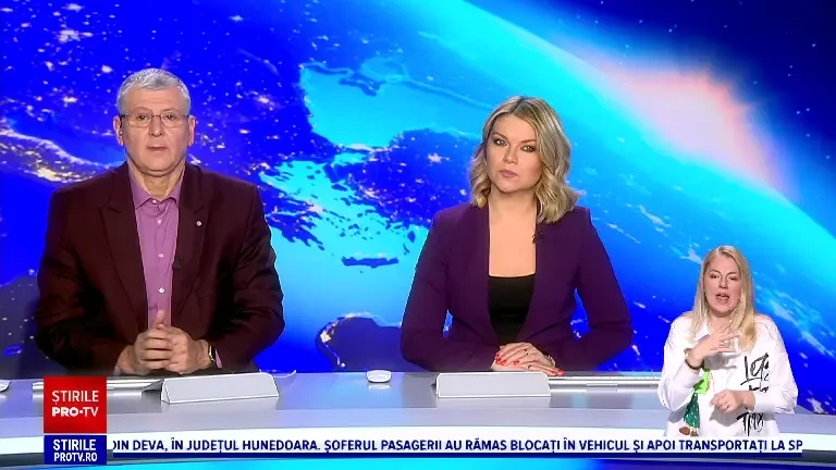 Săptămâna verde la Târgu Mureș. Elevii s-au mutat din sala de clasă pe malul apei și au îmbinat teoria cu practica