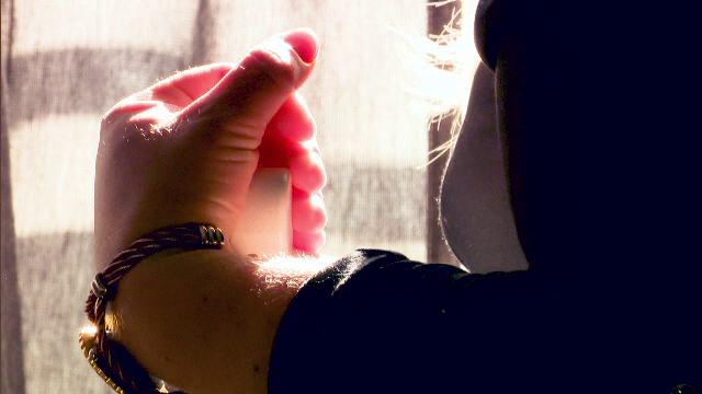 Caz șocant în Dâmbovița. O fată de 17 ani ar fi fost violată în toaleta liceului de patru adolescenți