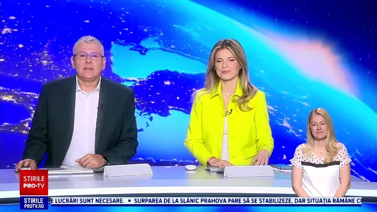 Românii cu nume de flori și-au cinstit prietenii. Cluburile și terasele din Centrul Vechi au fost pline. „O viață avem”