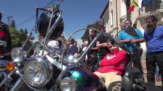 ”Alege viața”. Zeci de motocicliști au tras un semnal de alarmă în Piatra-Neamț