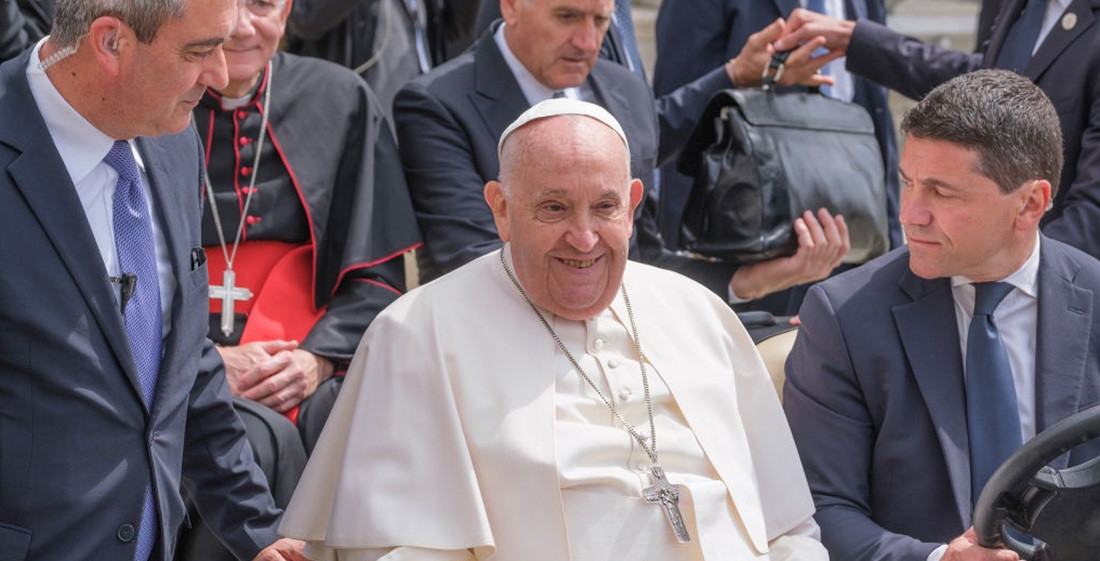 Papa Francisc a mers la închisoare, în prima sa deplasare în afara Romei din ultimele 7 luni. Pe cine a vizitat
