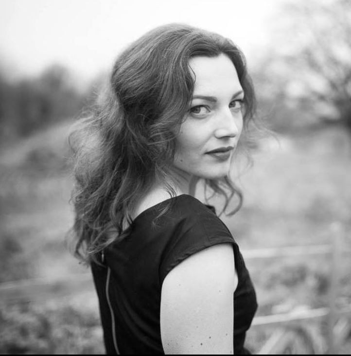 H&eacute;l&egrave;ne Darras