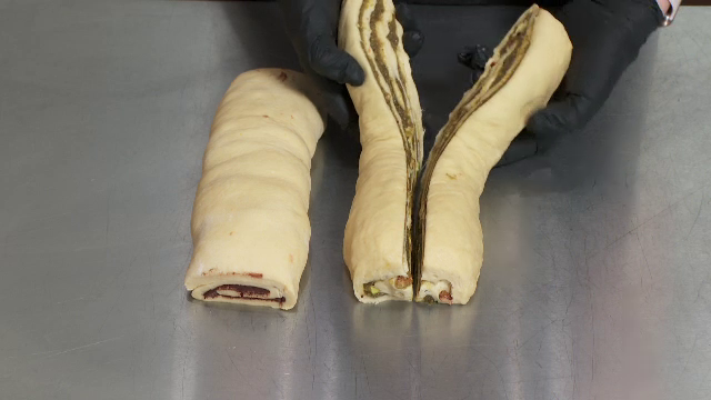 Babka este vedeta meselor de Paște de anul acesta. Desertul spectaculos a luat locul cozonacului tradițional