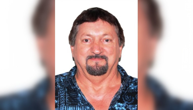 Un cetățean american a dispărut în Craiova. Ce are pe umărul stâng