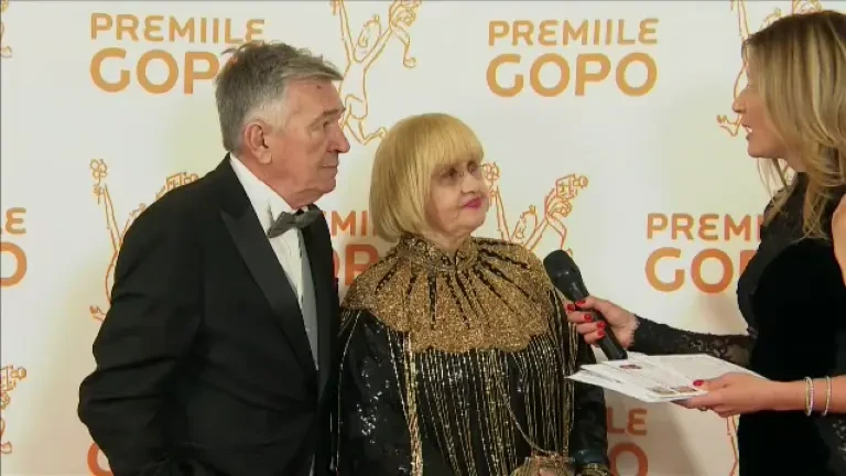 Marea actriță Rodica Mandache, lăsată cu gura căscată de un răspuns al partenerului ei de scenă, Dan Nuțu, la Premiile Gopo