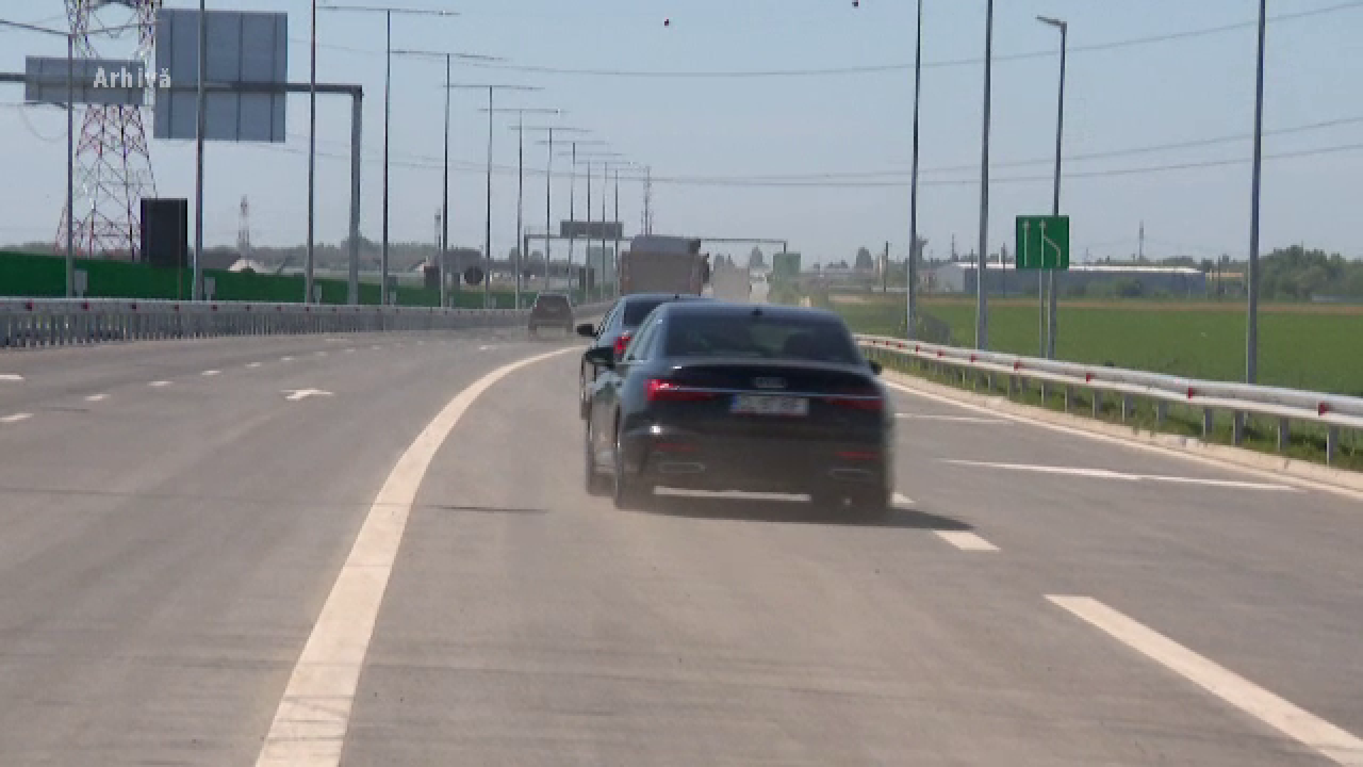 Viteza uriașă pe care o avea un șofer la mai puţin de o lună după ce a dobândit permisul de conducere. Ce amendă a primit