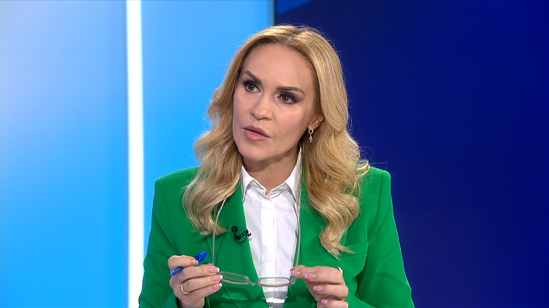 Gabriela Firea anunță că nu va candida la Primăria Capitalei: „Cine a încercat să-mi sape groapa politică a căzut în ea”