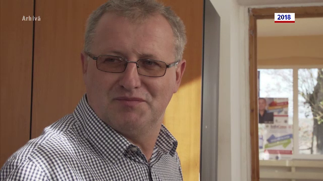 PSD a propus-o pe soția lui Bogdan Davidescu la primărie, după ce acesta a fost condamnat pentru pornografie infantilă