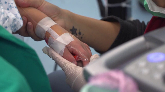 Un copil de trei ani din Botoșani a căzut în oala de borș. A ajuns la spital cu arsuri de gradul III