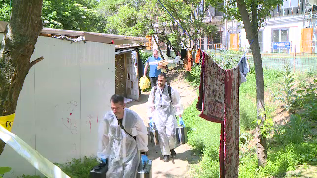 Bebeluș născut prematur, aruncat în Dâmbovița de tatăl lui, imediat după naștere. Polițiștii din Capitală îi caută trupul