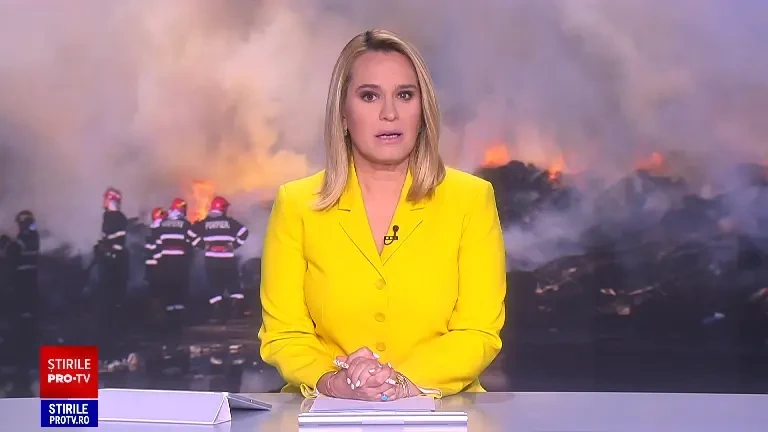 Groapa de gunoi din Galați arde de peste 24 de ore, aerul e irespirabil. „Nu poți să stai fără mască”