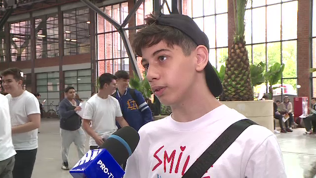 Mii de elevi au venit în București la târgul liceelor. „Eu ies foarte mult afară și nu pot să stau să învăț”