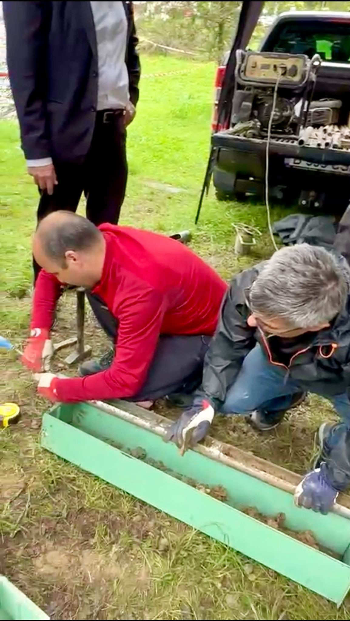 Care este situația actuală din Slănic Prahova, unde o stradă s-a surpat. Noi informații imagini de la fața locului