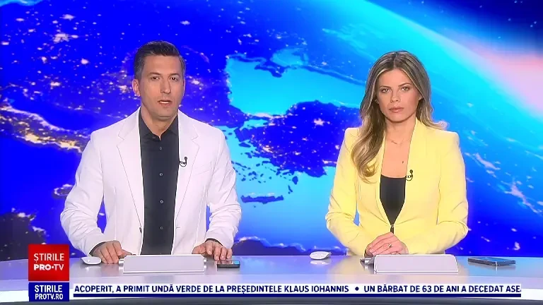 Studenții din ultimul an la Medicină din Timișoara și-au colindat dascălii, drept mulțumire. ”Este emoționant”