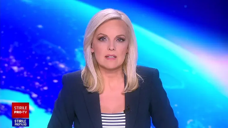 Accident feroviar în județul Brașov. O mașină a fost lovită în plin de un tren. O persoană a murit