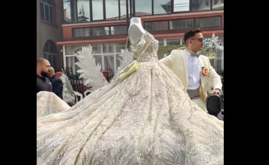 Ce amenzi au primit organizatorii nunții din Buzescu, după ce nuntaşii au blocat circulaţia. A fost deschis dosar penal