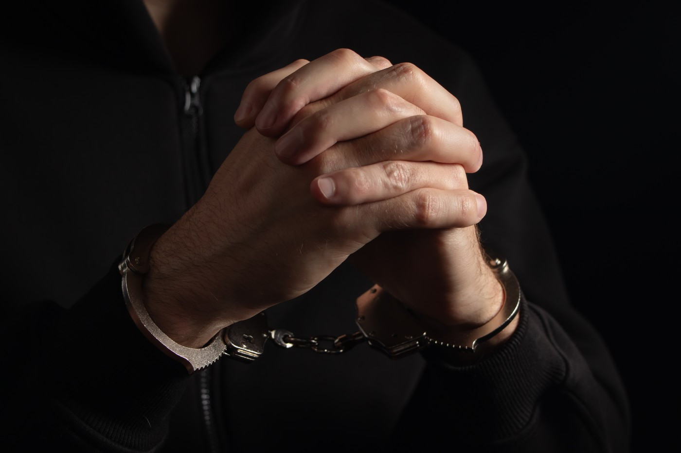 Politicianul criminal și-a aflat pedeapsa. Câți ani va sta în închisoare fostul ministru care și-a ucis soția în chinuri