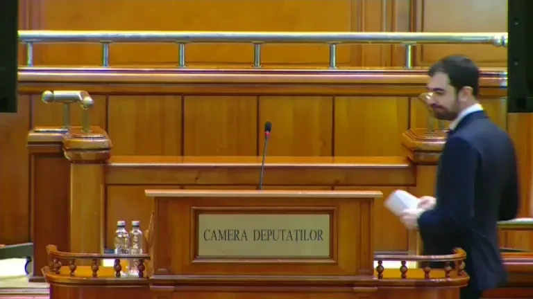 Cine sunt bugetarii din România care au avut salariu net 36.000 euro pe lună. ”Sunt numai politruci și oamenii puși politic”