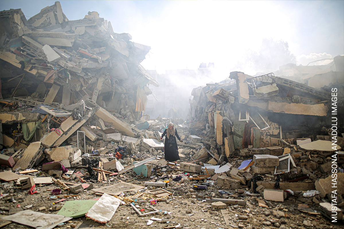 Expoziția World Press Photo - Cele mai de impact fotografii globale ale anului în Piața Universității din București