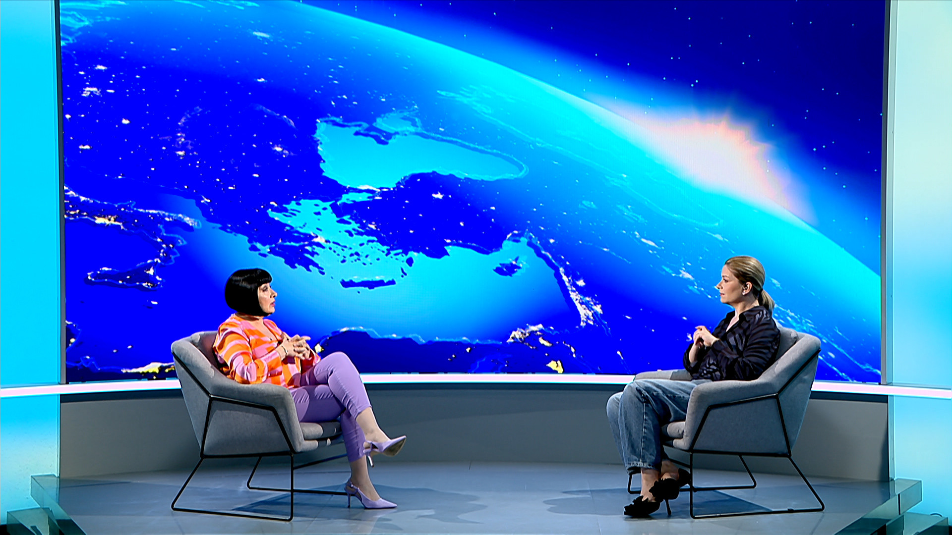 Horoscop lunar 20 mai - 20 iunie 2024, cu Neti Sandu. Ce urmează pentru zodii când Soarele traversează zodia Gemeni