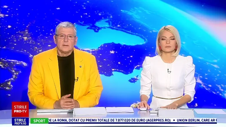 O mașină a fost înghițită de flăcări violente pe o șosea din Botoșani. Șoferul și pasagerii săi s-au salvat în ultima clipă