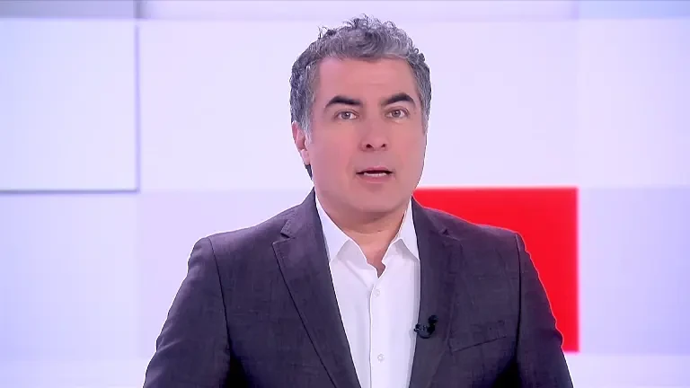 O familie din Brașov a construit de la zero, cu bani europeni, un grajd modern, computerizat, unde muncesc 4 roboți