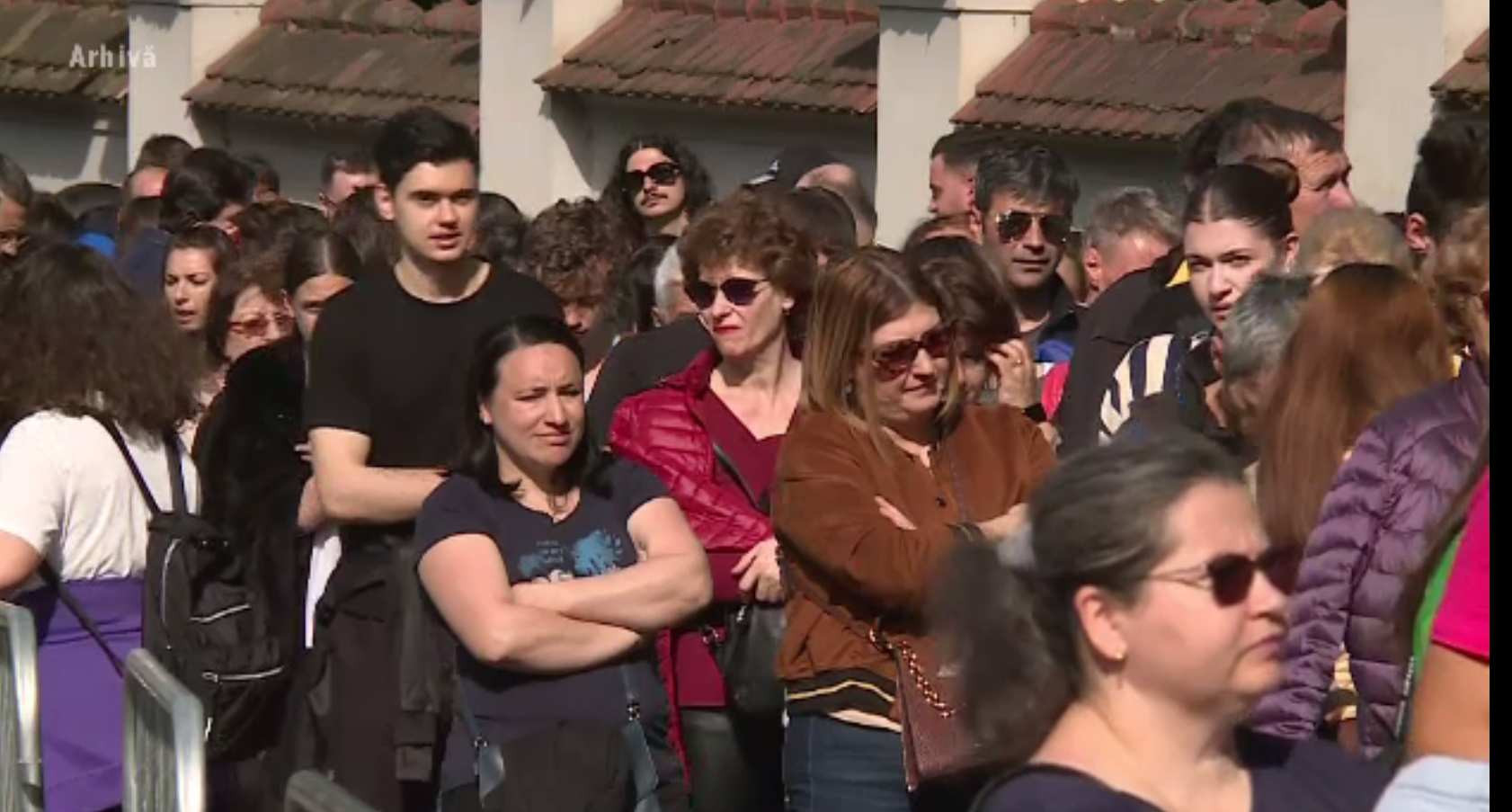 „Noaptea Muzeelor" e mai mult seară, pentru că angajații protestează în mai multe locații și au pus lacătul pe ușă