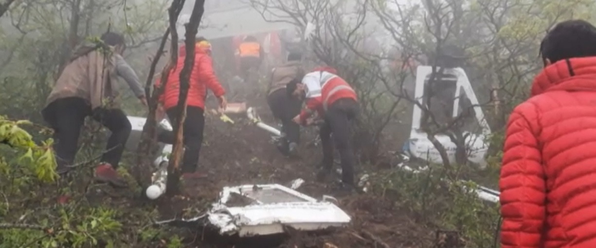 Ce au găsit primii oameni care au ajuns la locul prăbușirii elicopterului în care se afla Raisi: Să nu aprindeți vreo țigară