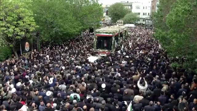 Au început ceremoniile funerare pentru președintele Iranului. Cauza prăbușirii elicopterului este încă necunoscută