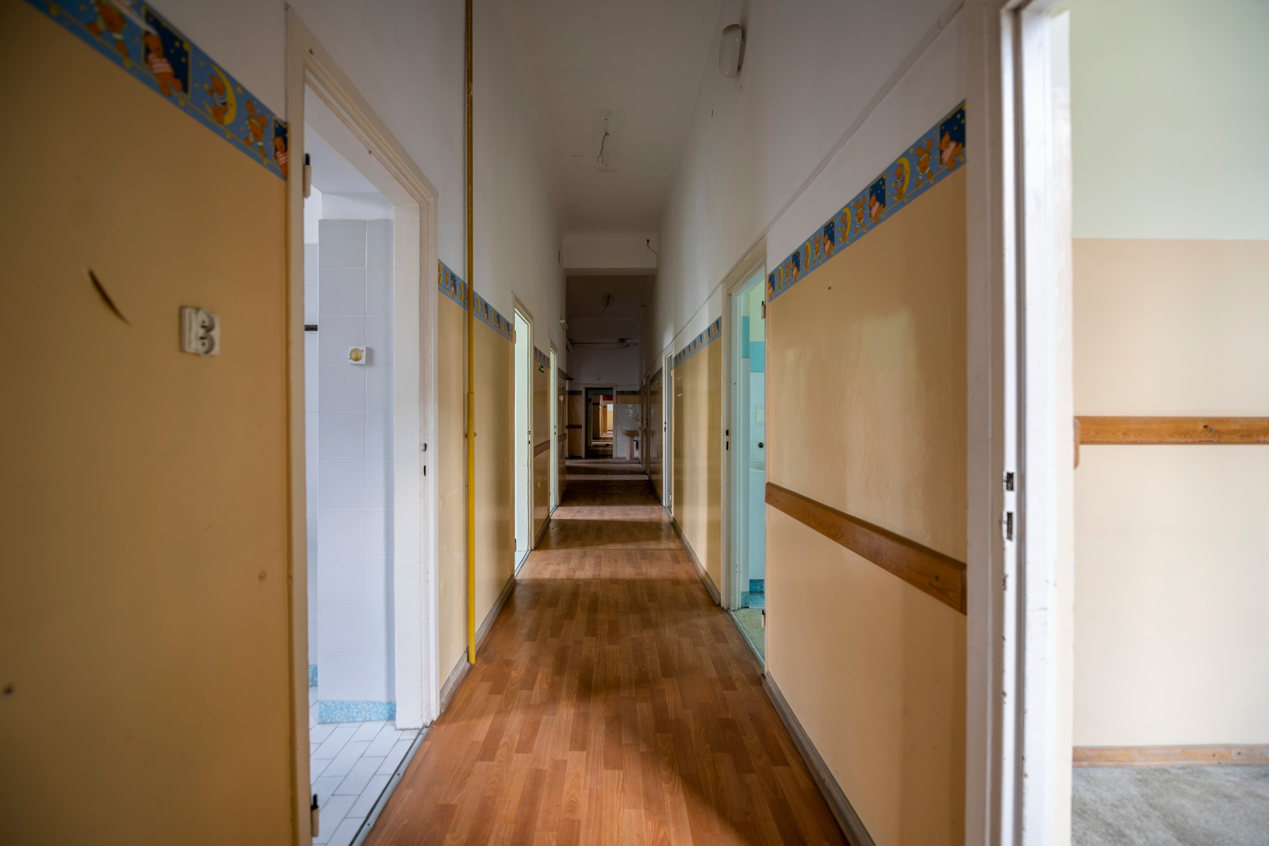 Ministerul Familiei dispune controale la DGASPC Sector 4, după acuzaţiile existenţei unei reţele de prostituţie