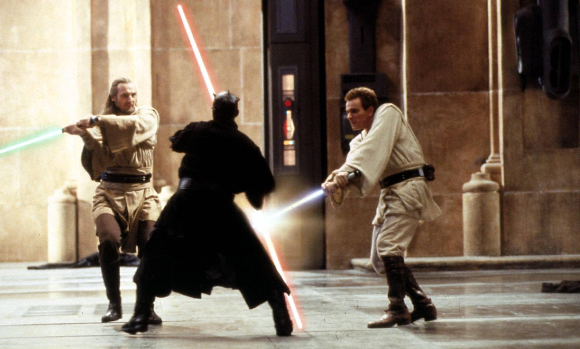 Răspunsul genial dat de George Lucas la criticile că în Star Wars joacă ”numai bărbați albi”