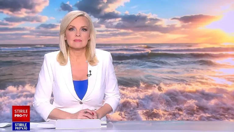 Românii profită de ”Litoralul pentru toți”. Chiar dacă apa e prea rece, terasele sunt pline. Ce prețuri îi așteaptă