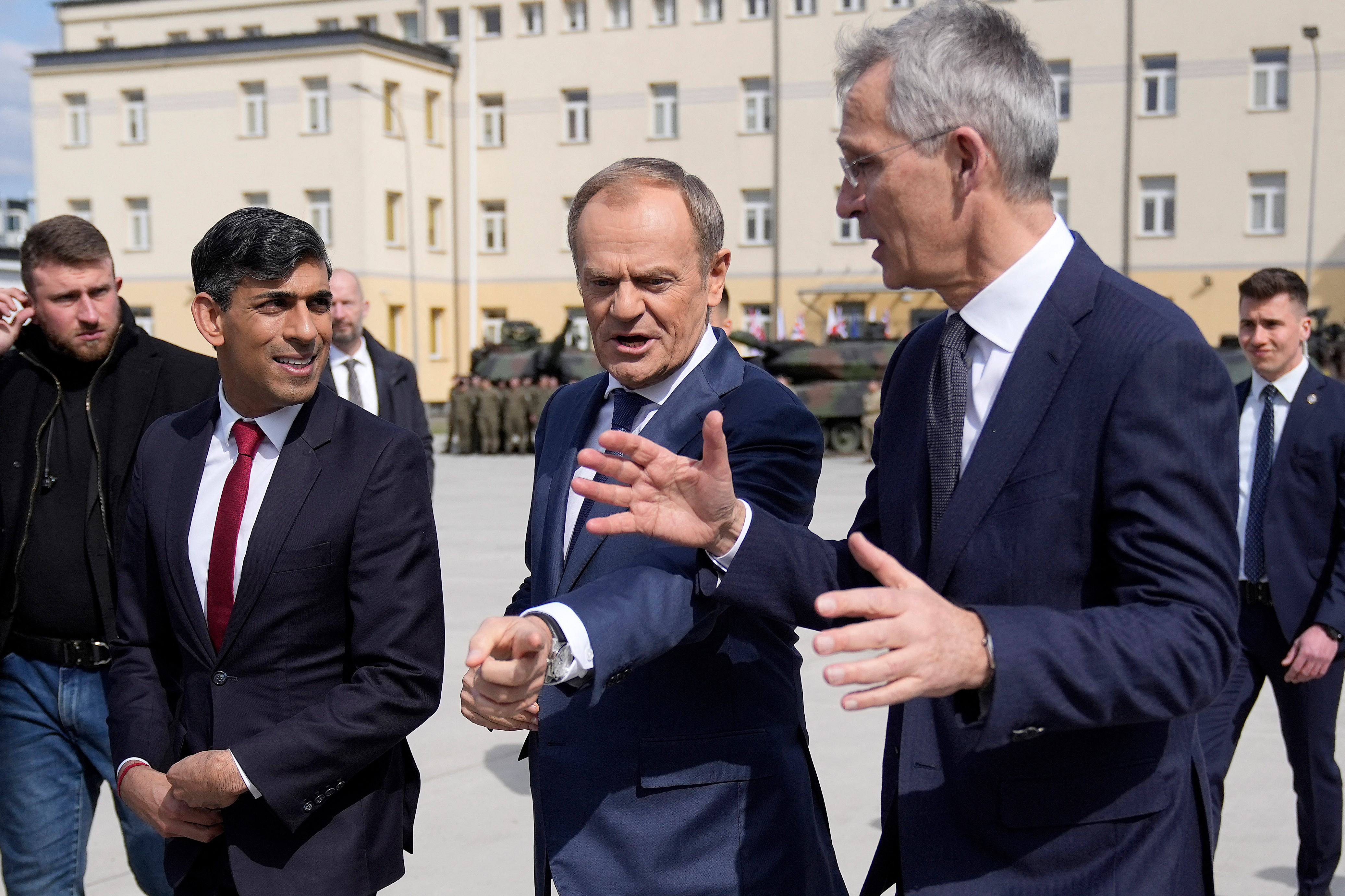 Statele NATO care vor să permită Ucrainei să atace Rusia cu arme occidentale. Moscova este în delir