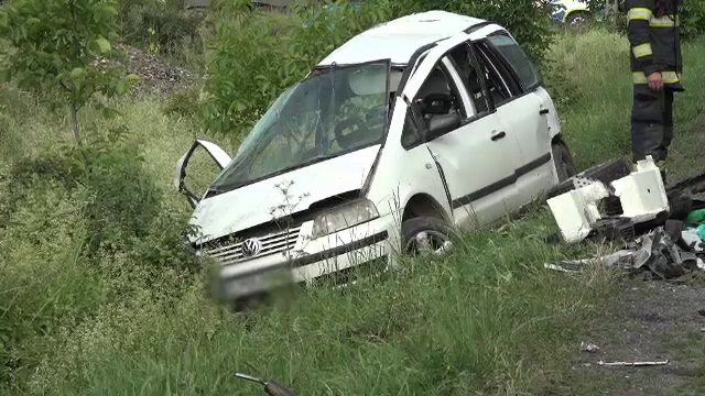 O manevră inexplicabilă pe DN1 a dus la moartea a patru persoane dintr-o mașină. Cum s-a produs tragedia din Bihor