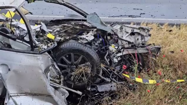 Cumplit accident pe litoral. Un bărbat a murit după ce a intrat pe contrasens, într-o autocisternă