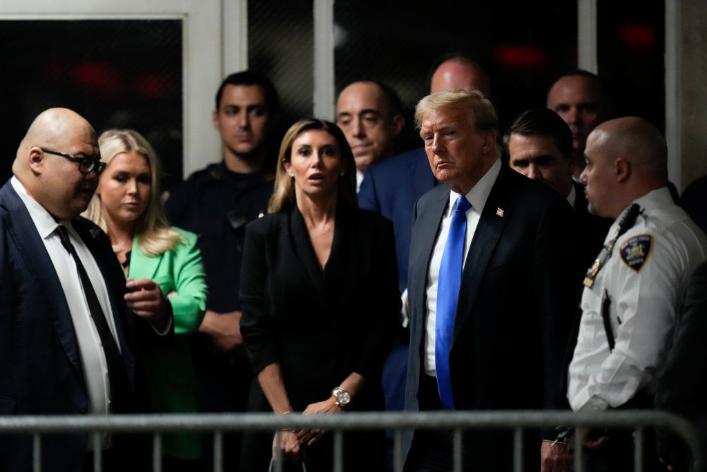 Ce urmează după verdictul de vinovăție primit de Donald Trump. Va merge la închisoare sau poate scăpa cu o amendă