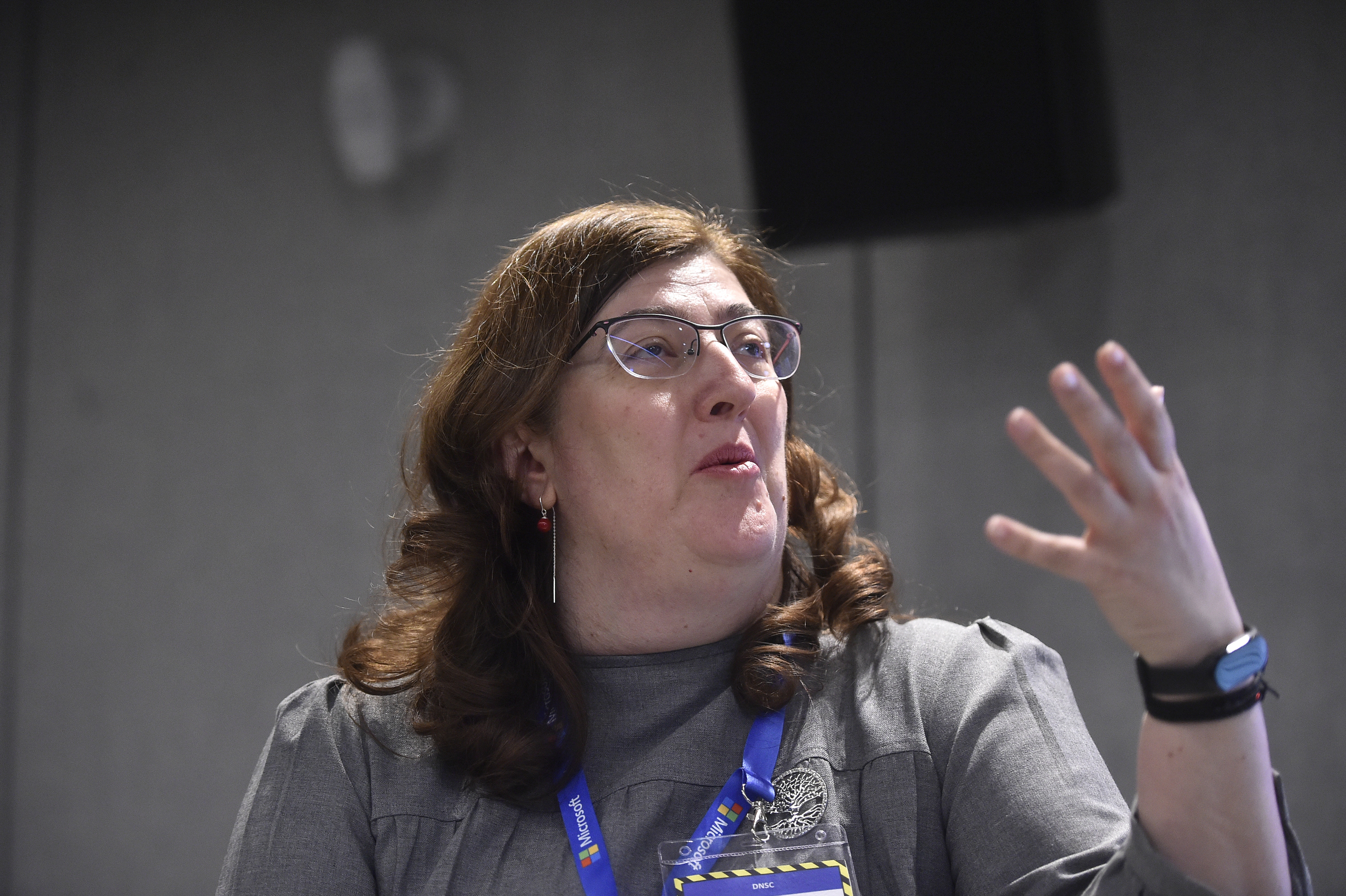 Directoarea adjunctă de la Securitate Cibernetică, acuzată că susține ”comuniștii chinezi”. ”În România există trădători”