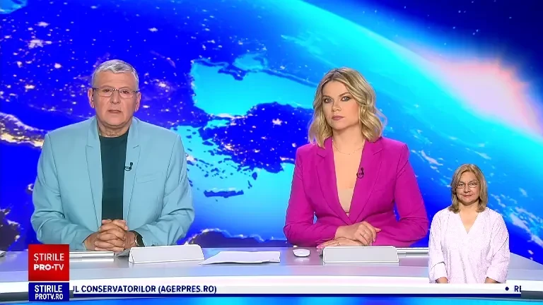 Show unic la Arenele Romane. AI a creat 13 versiuni ale lui Smiley. „Am vrut un spectacol despre universuri paralele”