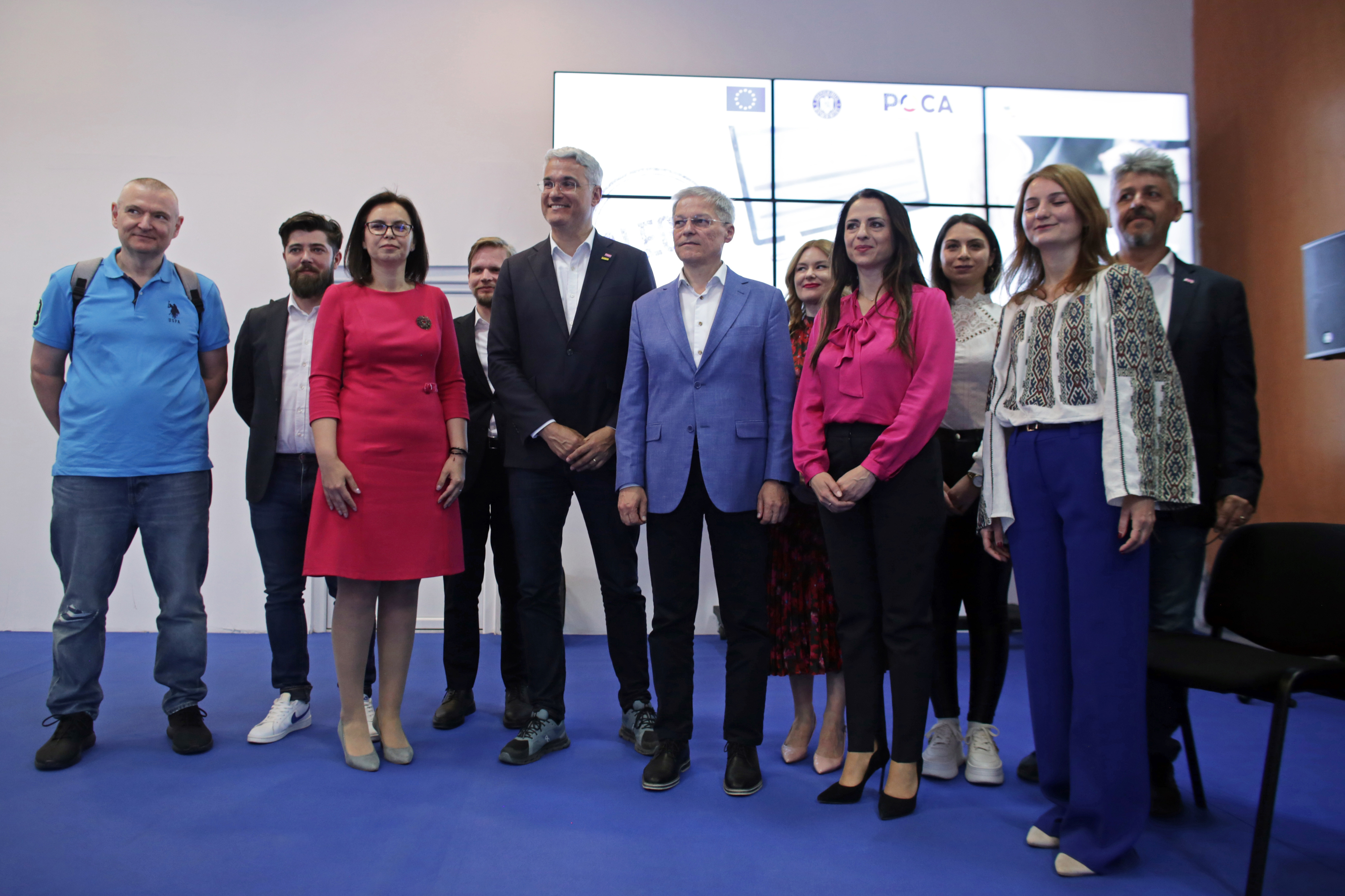 Cine sunt candidații REPER la alegerile europarlamentare. Dacian Cioloș deschide lista, urmat de un jurist și un economist