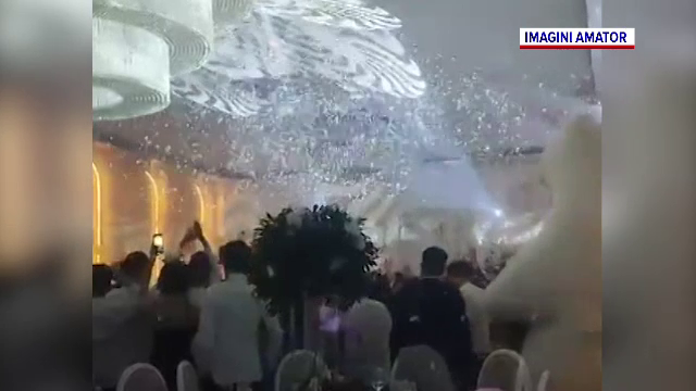 Un coleg le-ar fi turnat votcă în sticlele de apă elevelor care au leșinat la banchet, în Otopeni