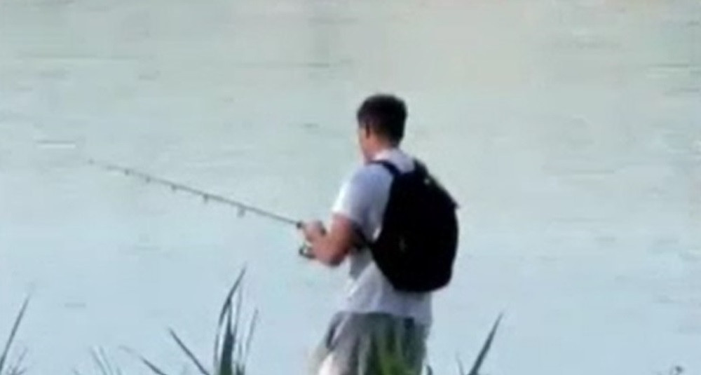 Pescuitul înainte de încheierea perioadei de prohibiţiei costă scump. Ce amenzi au primit zeci de români