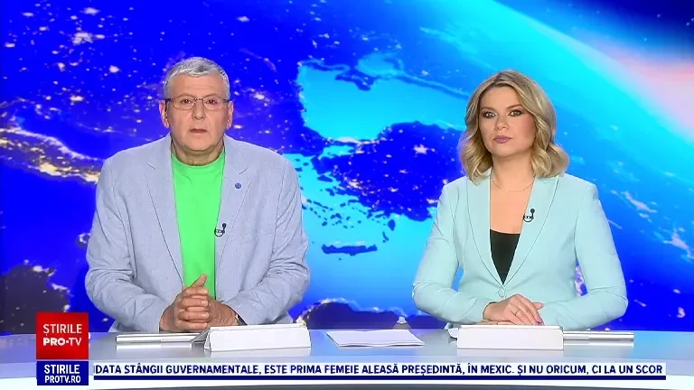 Un adolescent a fost aruncat zeci de metri în aer după ce a fost lovit de o dubă, în Ilfov. Momentul, surprins de o cameră