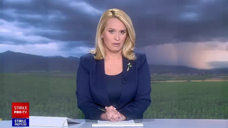 Vijeliile cu grindină au lovit din nou. Bucăți mari de gheață au spart geamurile mașinilor și au ciuruit sute de acoperișuri