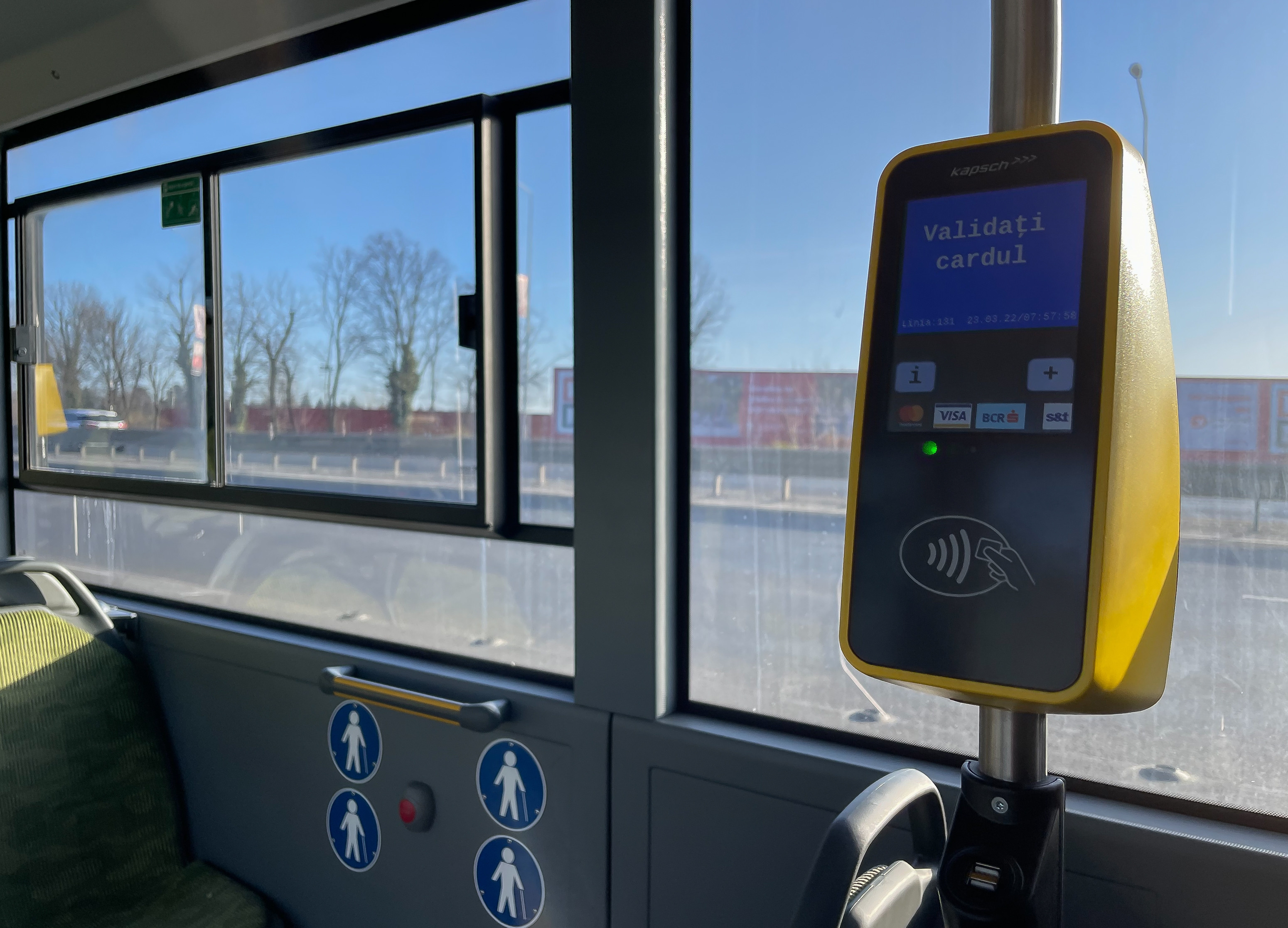 Şapte linii de transport public vor avea program prelungit pentru meciul România - Liechtenstein